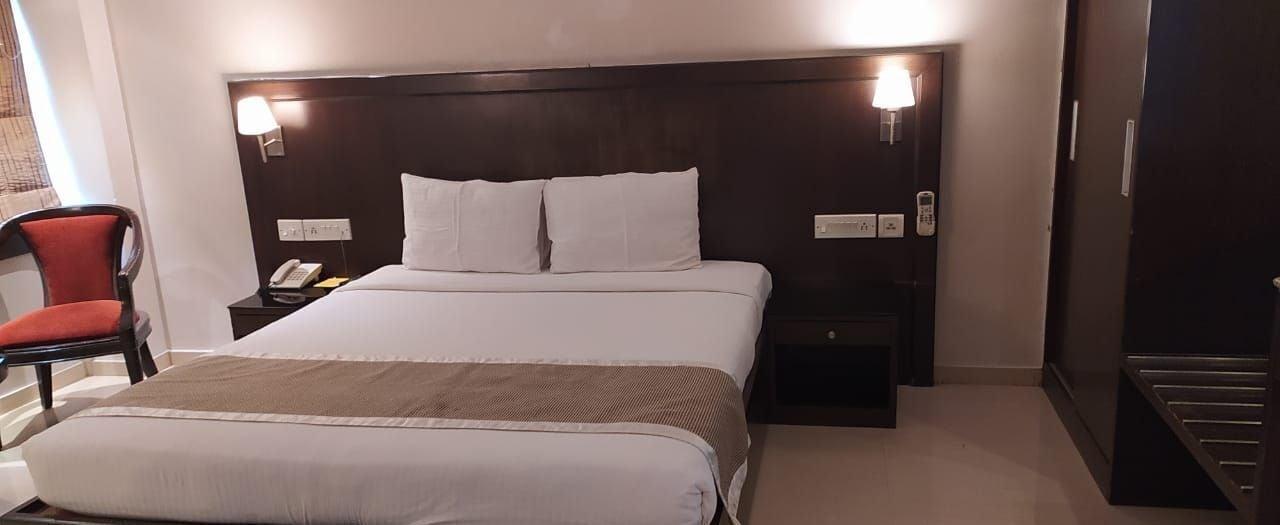 The Curzon Court Hotel Bangalore Luaran gambar